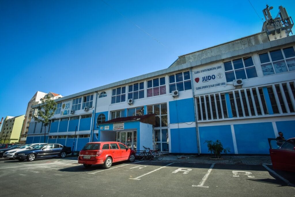 bazinul-olimpia-renovare-11-wjzv