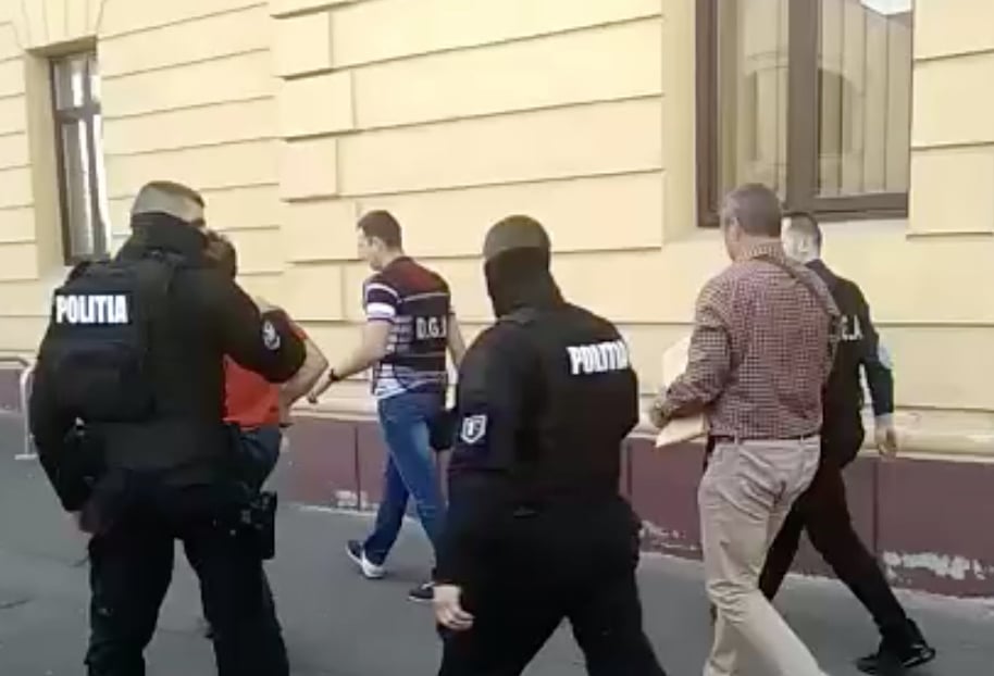 Șpăgarii de la RAR Sibiu: peste 22 de ani de închisoare cu executare pentru cinci inculpați, printre care și directorul Cătălin Oțetea. Alți 23 de ani, cu suspendare. Decizia nu e definitivă