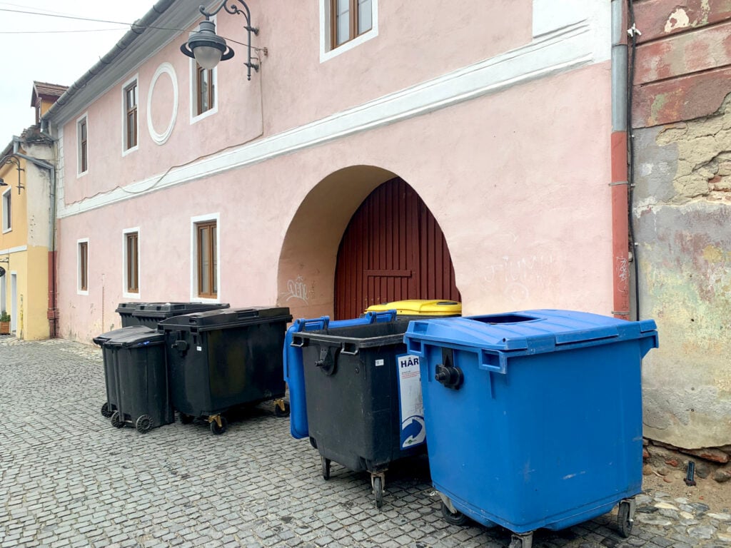 gunoi-gunoaie-recliclare-containere-gunoi-containere-deseuri-2-spqp