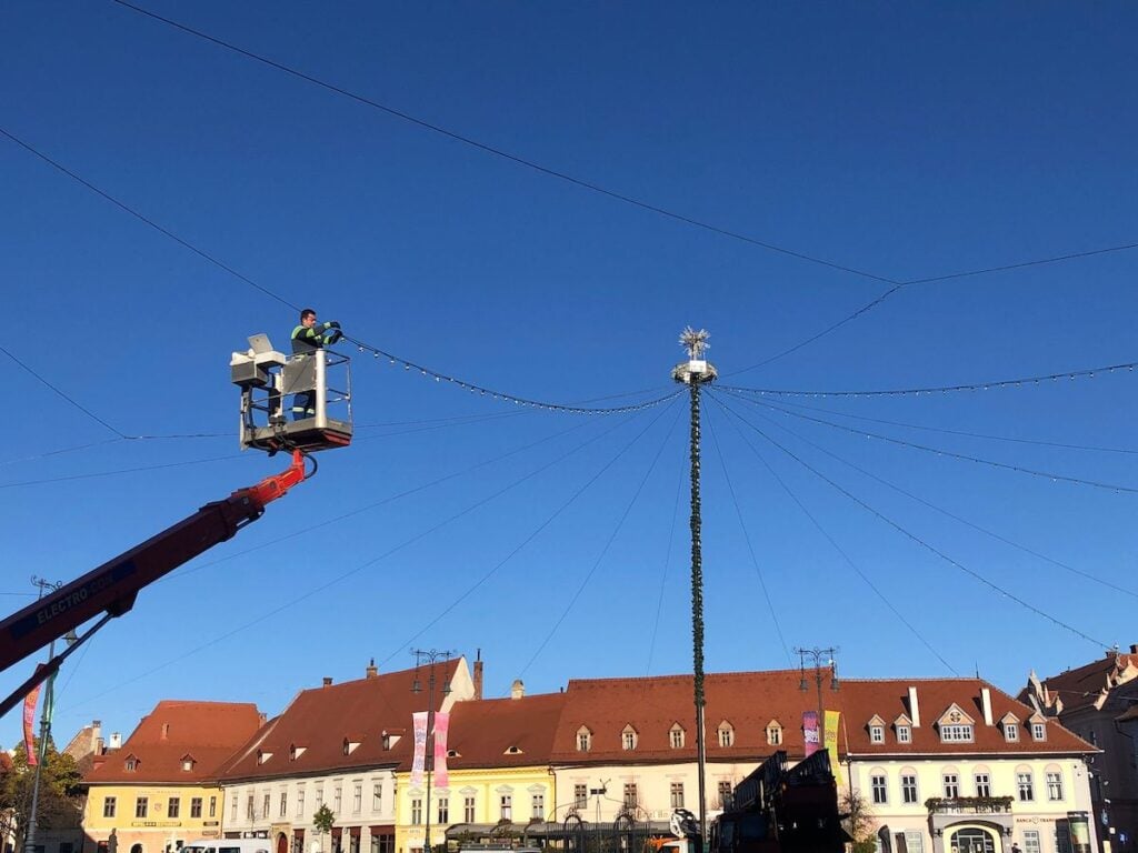 iluminat-craciun-sarbatori-iluminat-centru-sarbatori2-o1rf