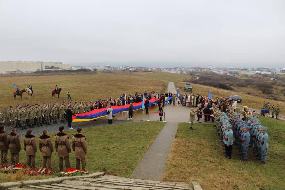 100-de-ani-troita-mihai-viteazu-selimbar-foto-scoala-militara-facebook7-rjh2