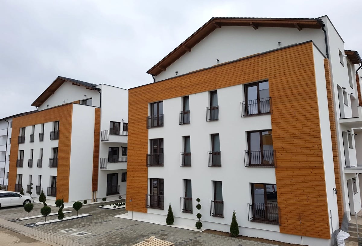 Case premium: au început lucrările la cele peste 50 de locuințe din noul ansamblu Amfeld. „Aproape de Sibiu, departe de aglomerație”