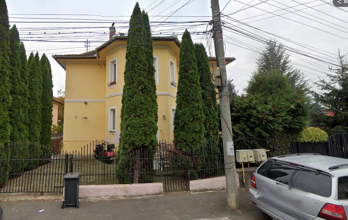 Știrile zilei de miercuri, 5 noiembrie: Patrimoniu cu plastic la Biertan, autobuze în jurul Sibiului și primăria cere părerea sibienilor