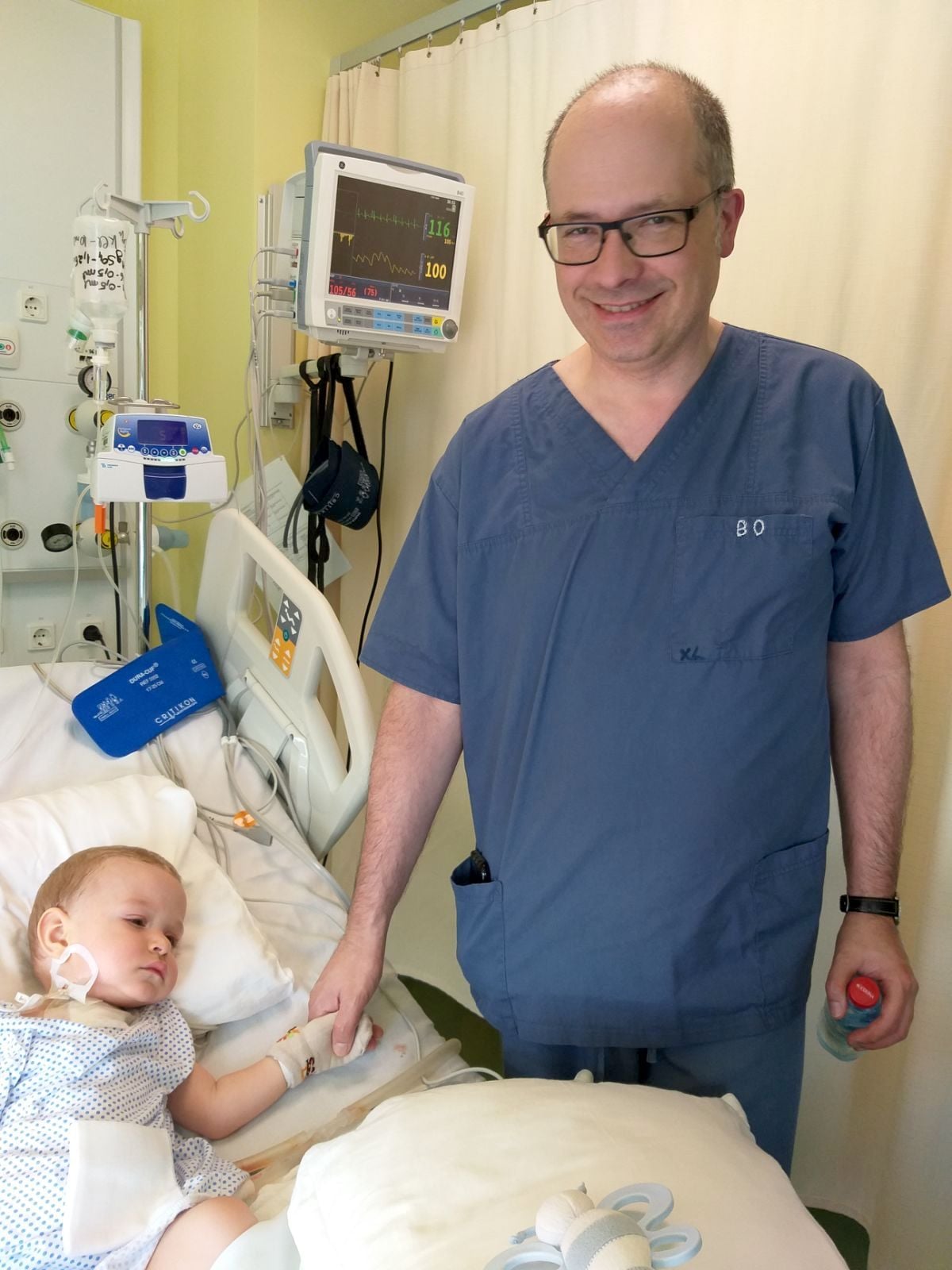 O malformație cardiacă, o șansă și o viață schimbată. Povestea salvării lui David