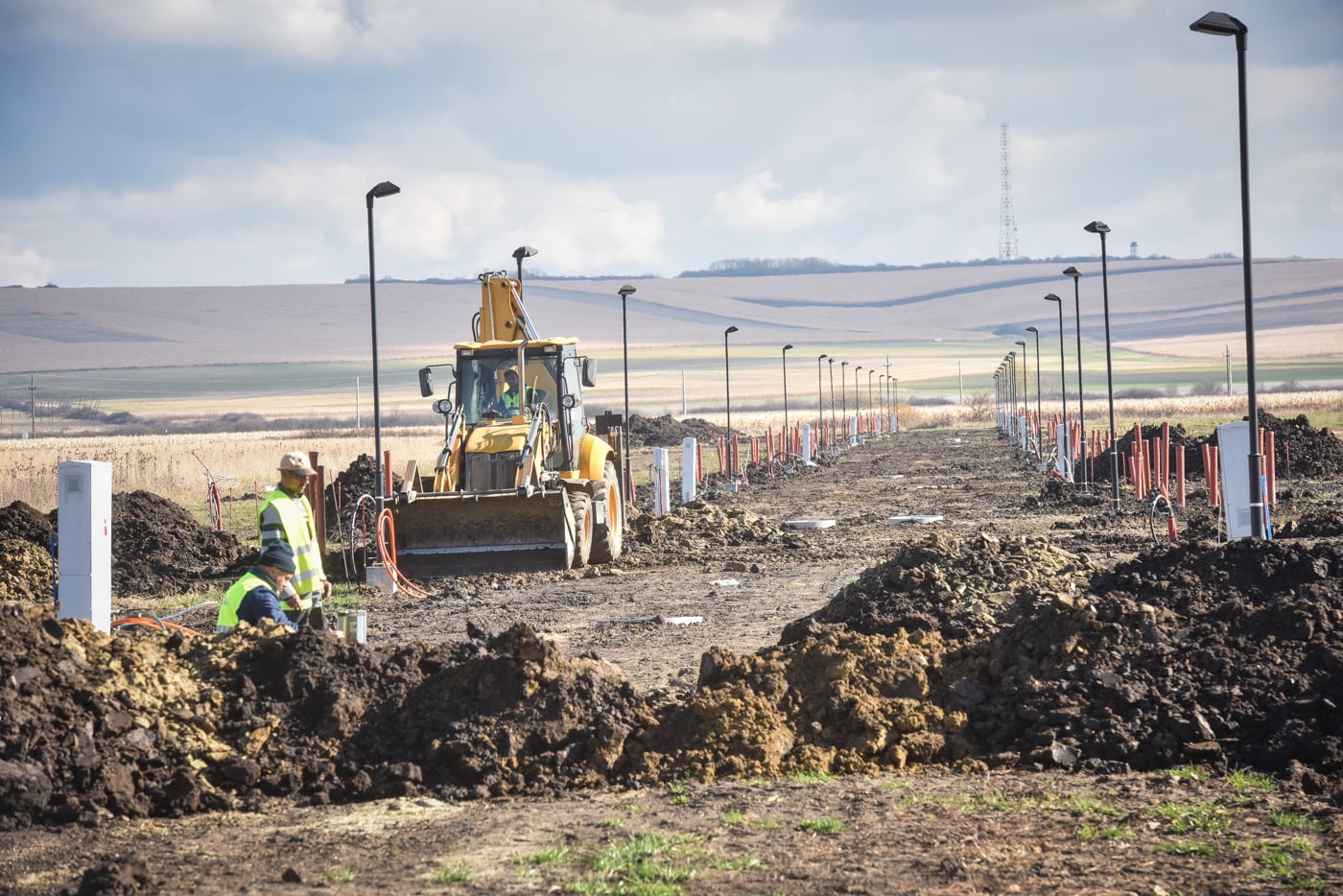 Case premium: au început lucrările la cele peste 50 de locuințe din noul ansamblu Amfeld. „Aproape de Sibiu, departe de aglomerație”