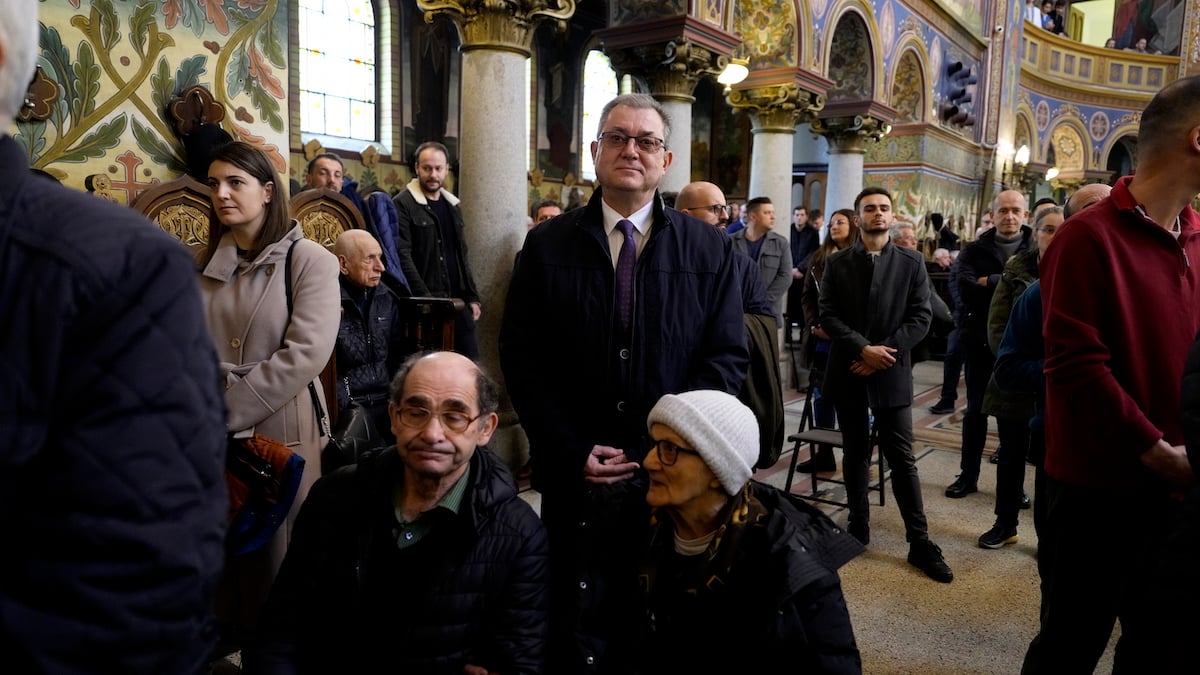 FOTO / VIDEO Mitropolitul Laurențiu Streza, două decenii în fruntea Arhiepiscopiei. A fost sărbătorit la Sibiu printr-un volum omagial și rugăciune