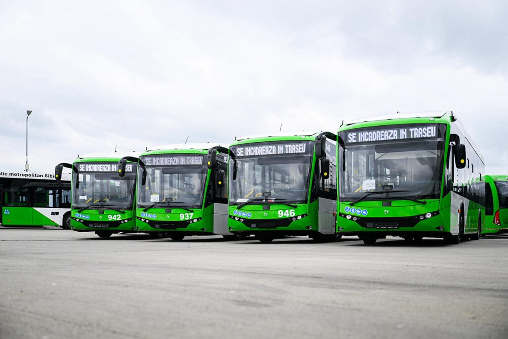 autobuze-autobuze-tursib-transport-metropolitan-autobuze-electrice-autobuze-transport-metropolitan-foto-primarie-4-tahi