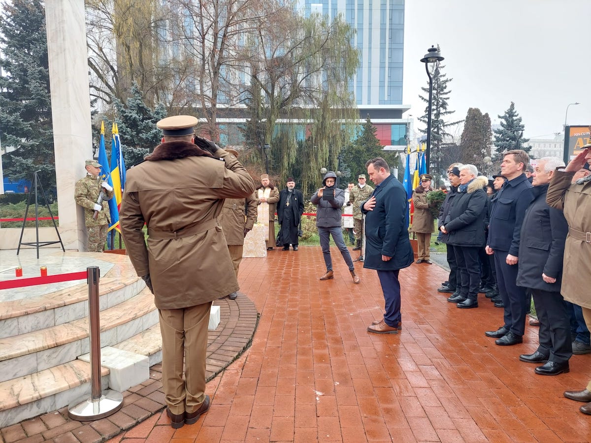 Comemorarea Revoluției din 1989, la Sibiu. Lt. col. Ralea despre eroi: „Ei și-au dorit o lume mai bună, nu lipsită de umanitate, nu dezbinată, nu răutăcioasă sau invidioasă”