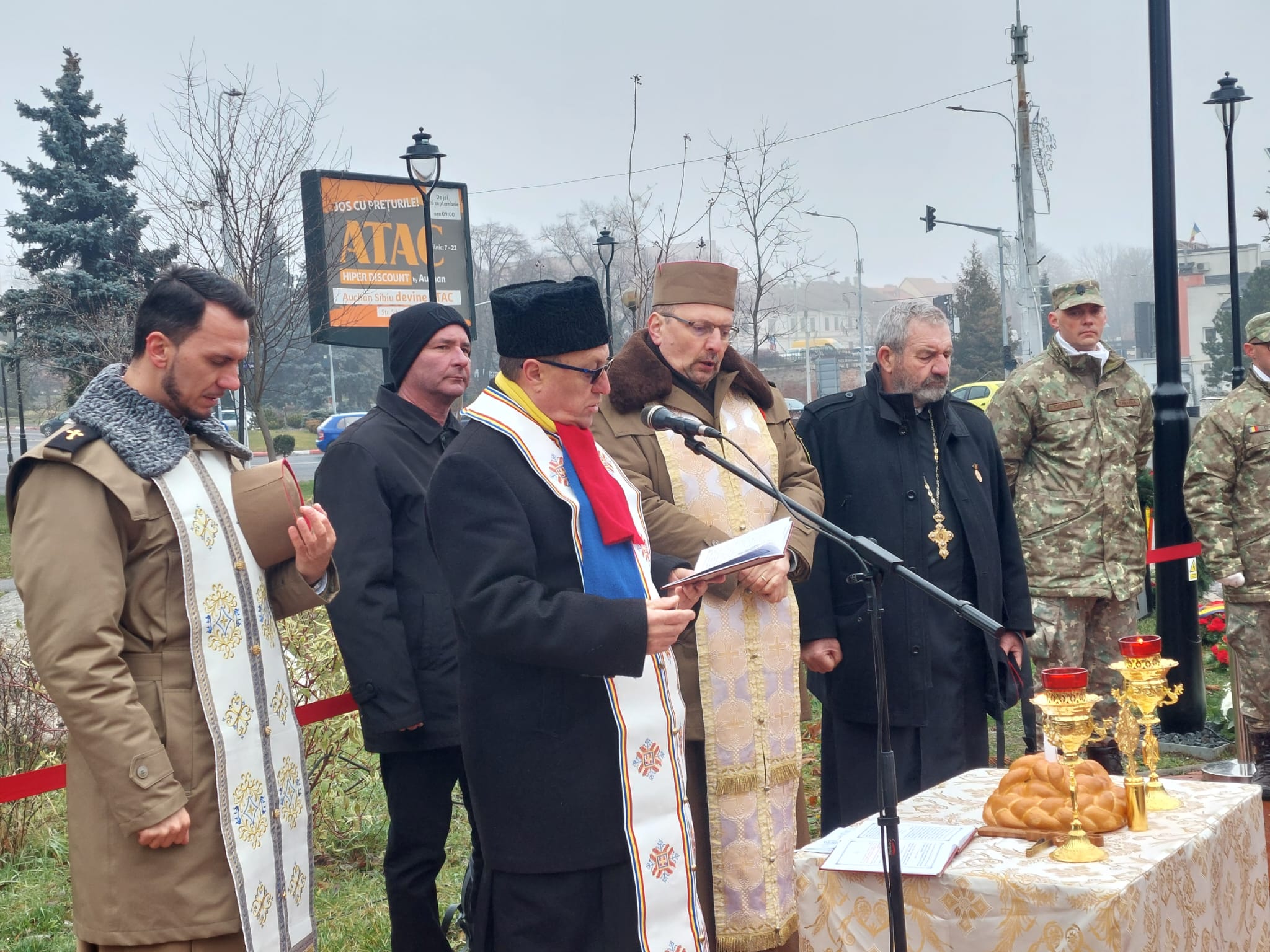 Comemorarea Revoluției din 1989, la Sibiu. Lt. col. Ralea despre eroi: „Ei și-au dorit o lume mai bună, nu lipsită de umanitate, nu dezbinată, nu răutăcioasă sau invidioasă”