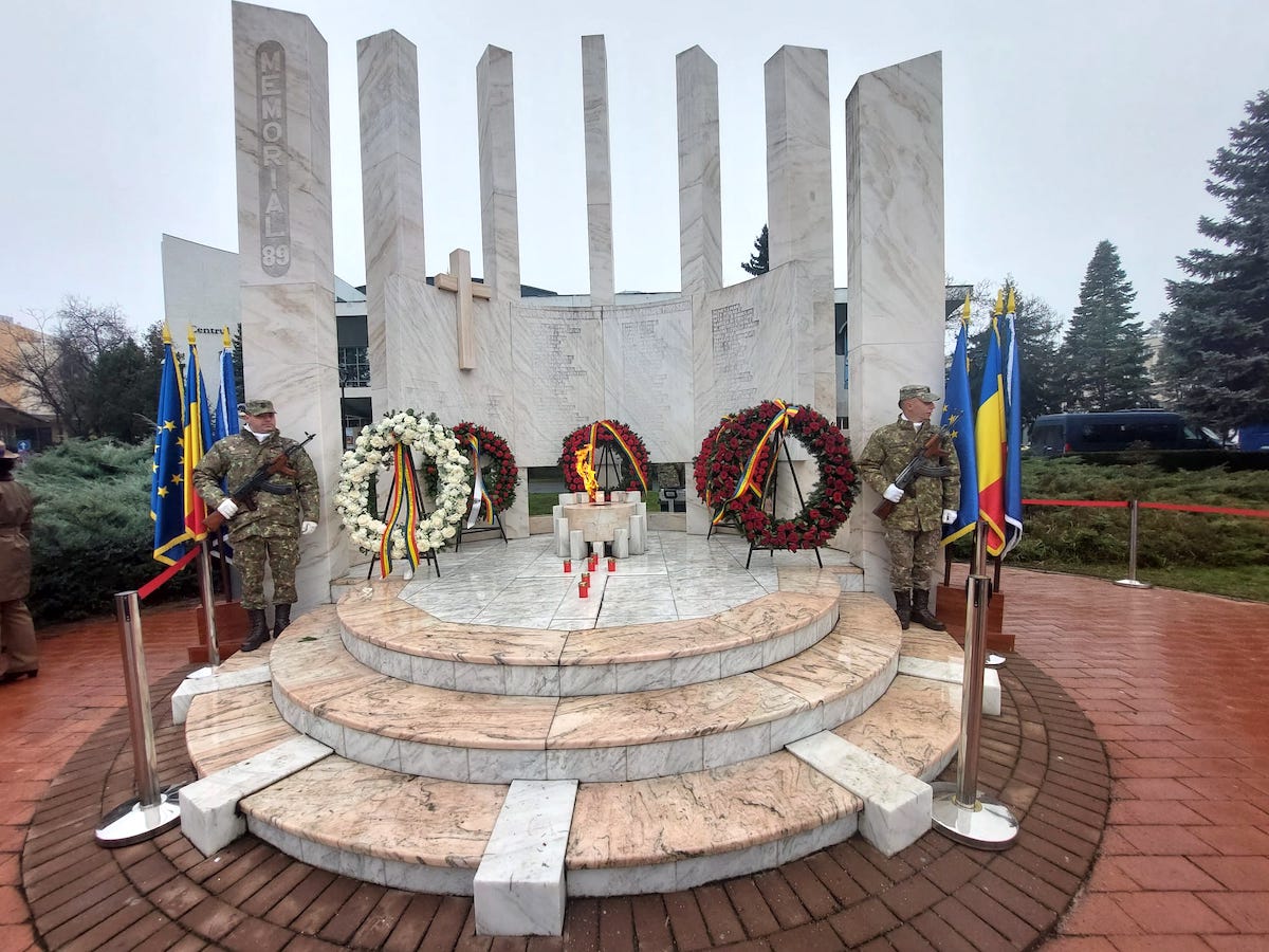 Comemorarea Revoluției din 1989, la Sibiu. Lt. col. Ralea despre eroi: „Ei și-au dorit o lume mai bună, nu lipsită de umanitate, nu dezbinată, nu răutăcioasă sau invidioasă”