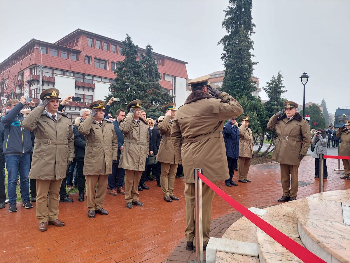Comemorarea Revoluției din 1989, la Sibiu. Lt. col. Ralea despre eroi: „Ei și-au dorit o lume mai bună, nu lipsită de umanitate, nu dezbinată, nu răutăcioasă sau invidioasă”