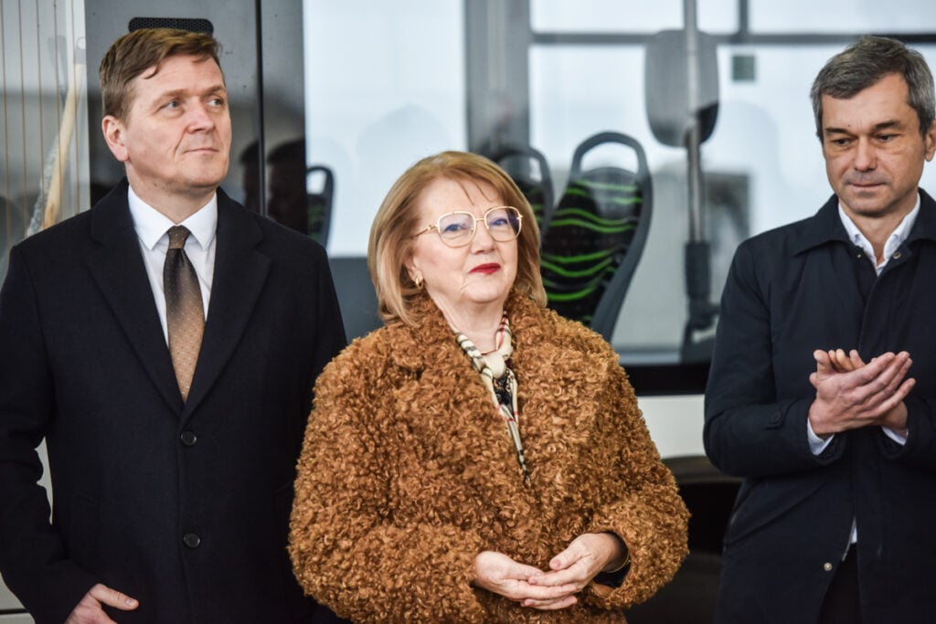 fodor-helmut-lerner-onitiu-37-e3ny