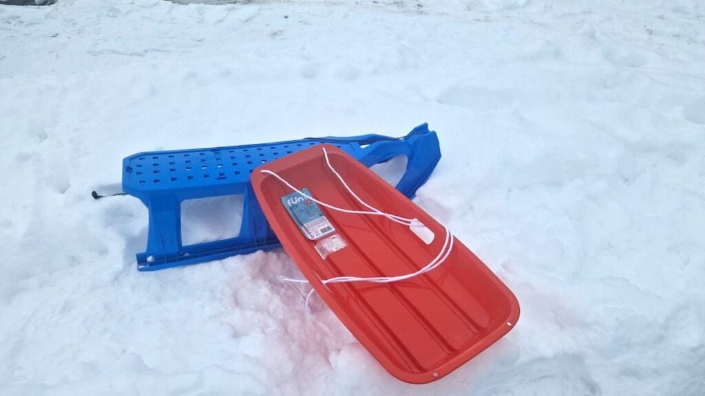 sanie-turnul-sfatului-cr1i