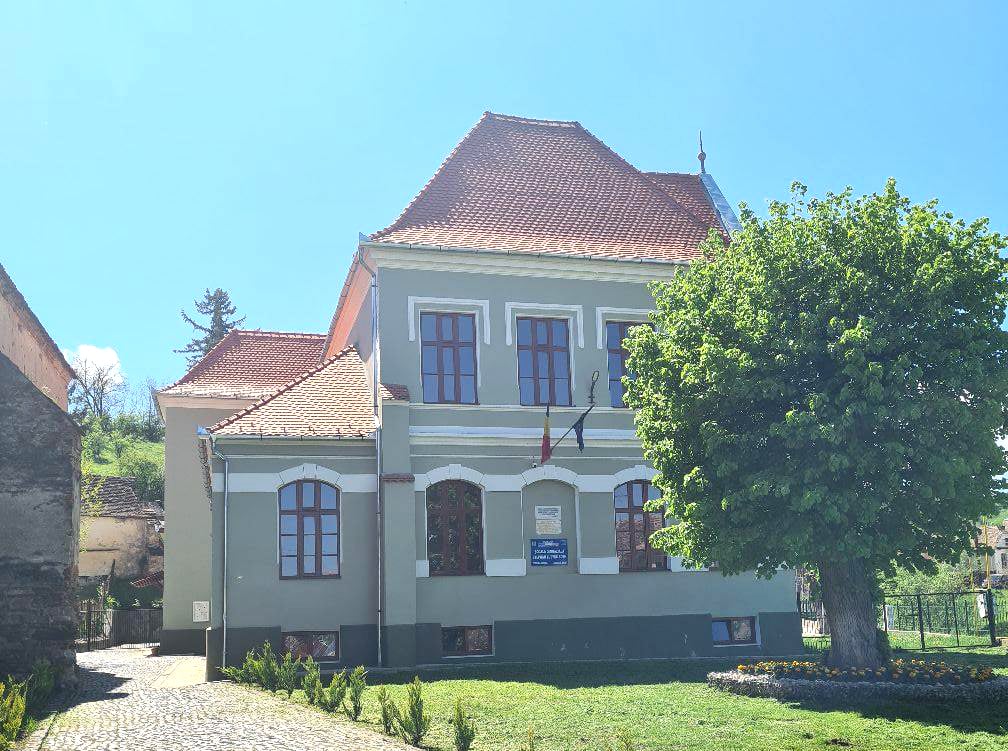 scoala-mosna-foto-facebook-akda