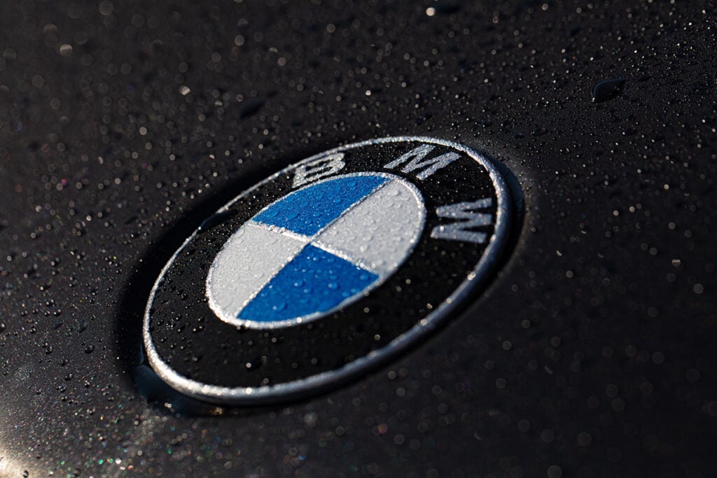 bmw-foto-depositphotos-420555318-l-fhei