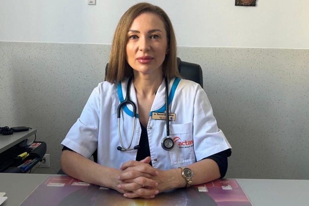 dr-adina-tecoanta-ayxj