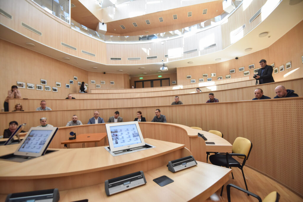 Cele mai importante știri ale zilei/Foto: turnulsfatului.ro