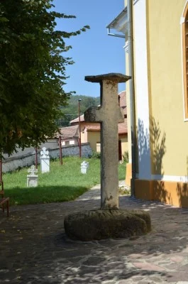 crucea boita sursa adrian stoia