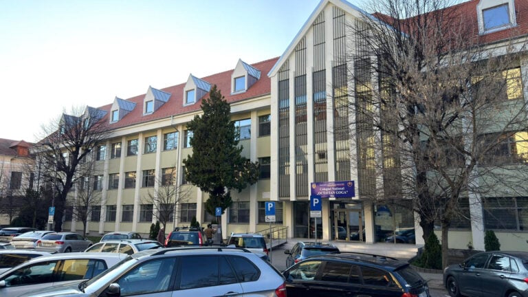 foto arhiva turnulsfatului.ro