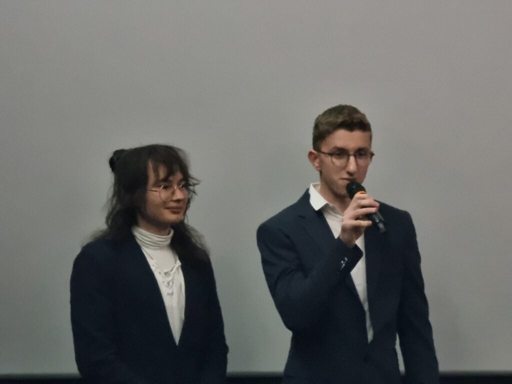 grupul sync participare la maraton tabara film foto SYNC3