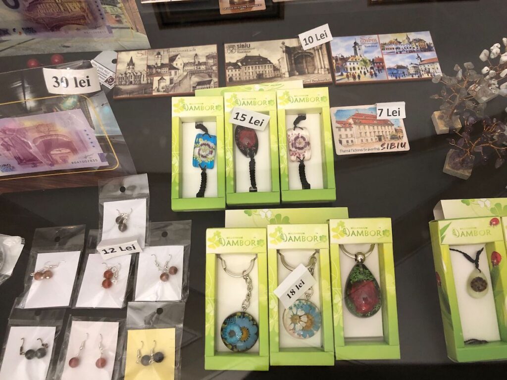 Mărțișoare la Muzeul Brukenthal/ Foto: turnulsfatului.ro