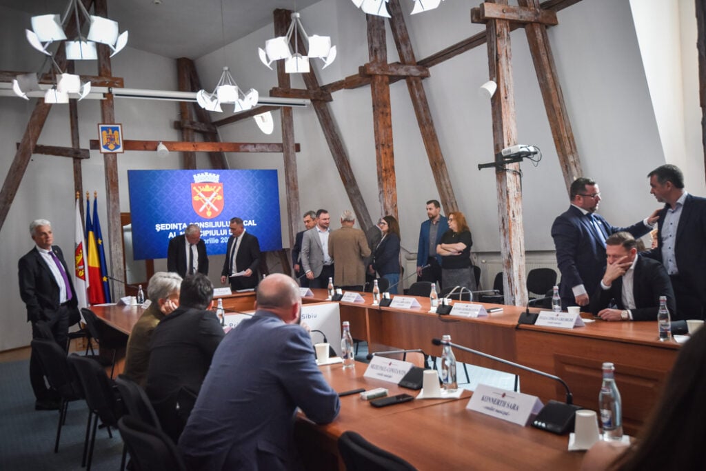 foto turnulsfatului.ro