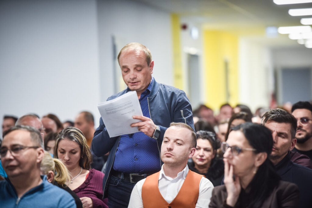 dezbatere jocuri de noroc (18)