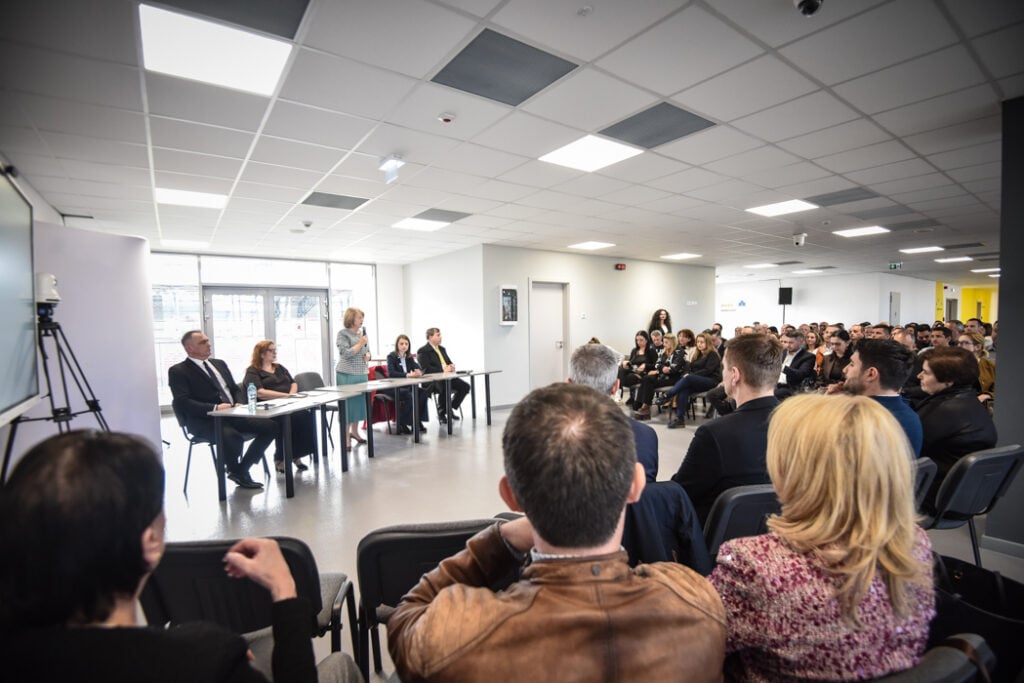 dezbatere jocuri de noroc (4)