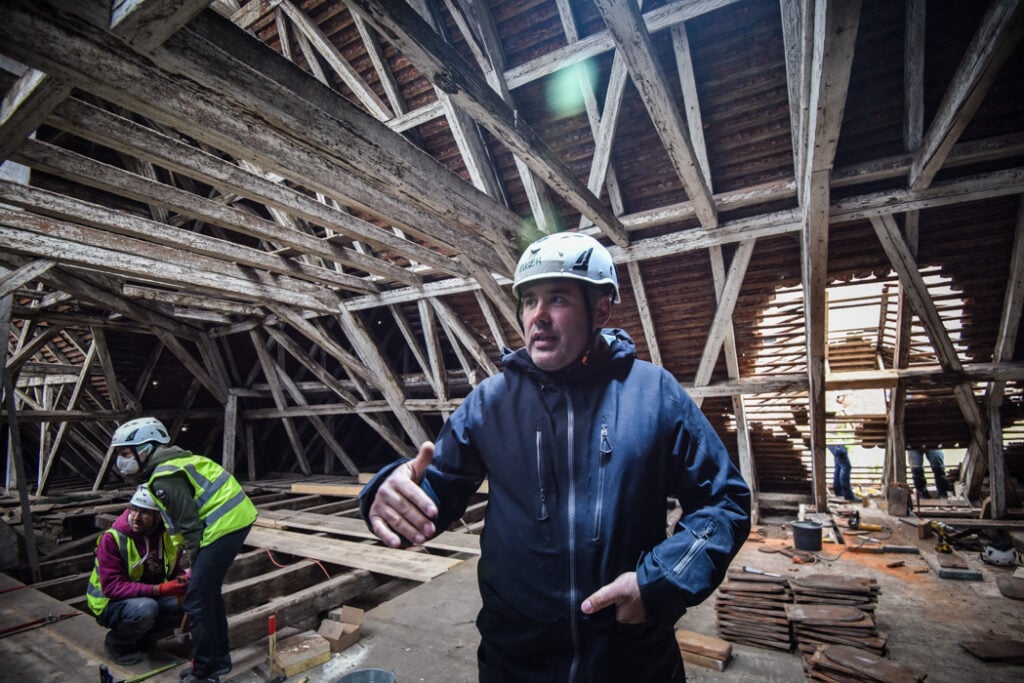 eugen vaida, ursuline, ambulanta pentru monumente (17)