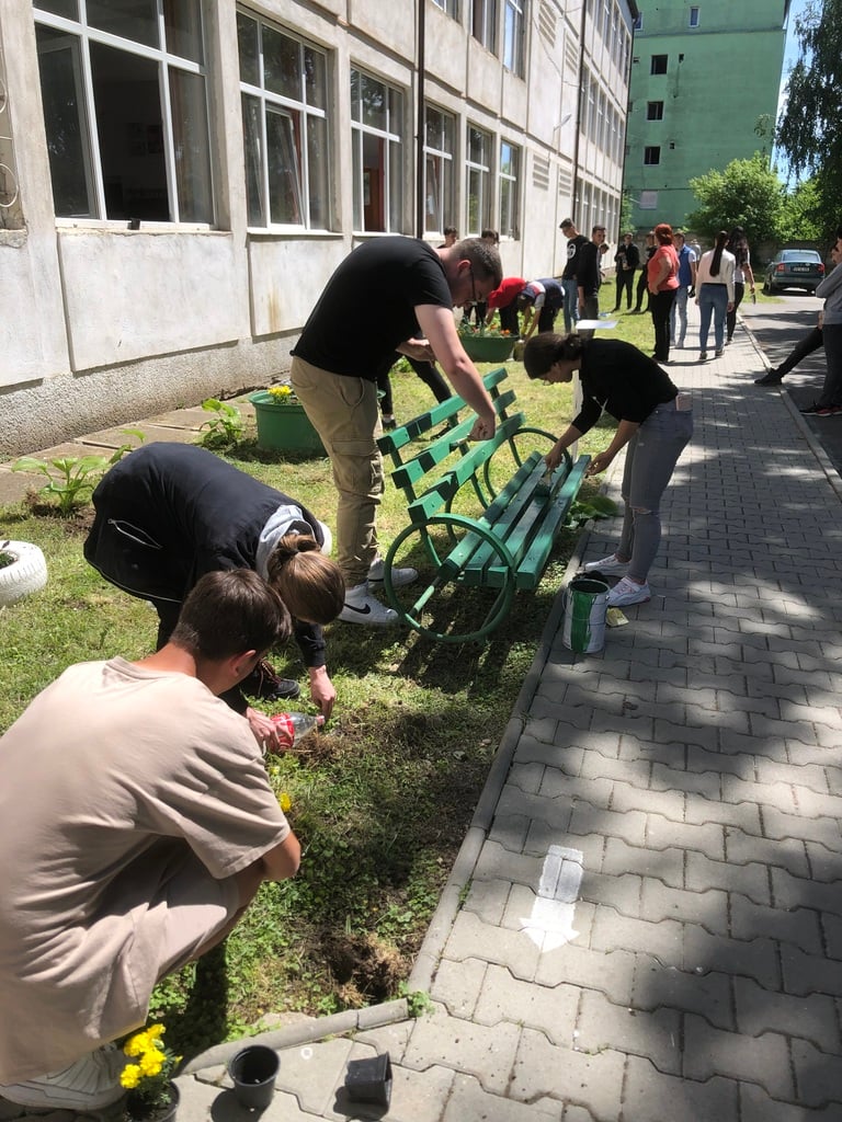 Sursa foto: liceulhc.ro/