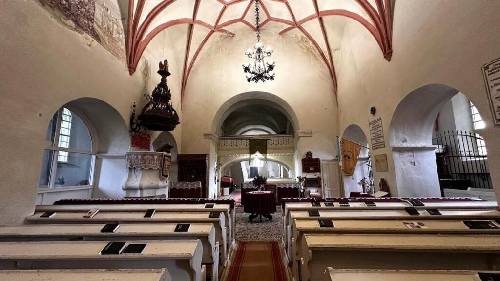 Biserica reformata fortificată din Ocna Sibiului10