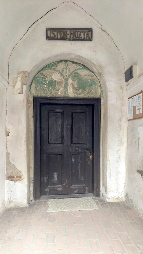 Biserica reformata ocna sibiului5