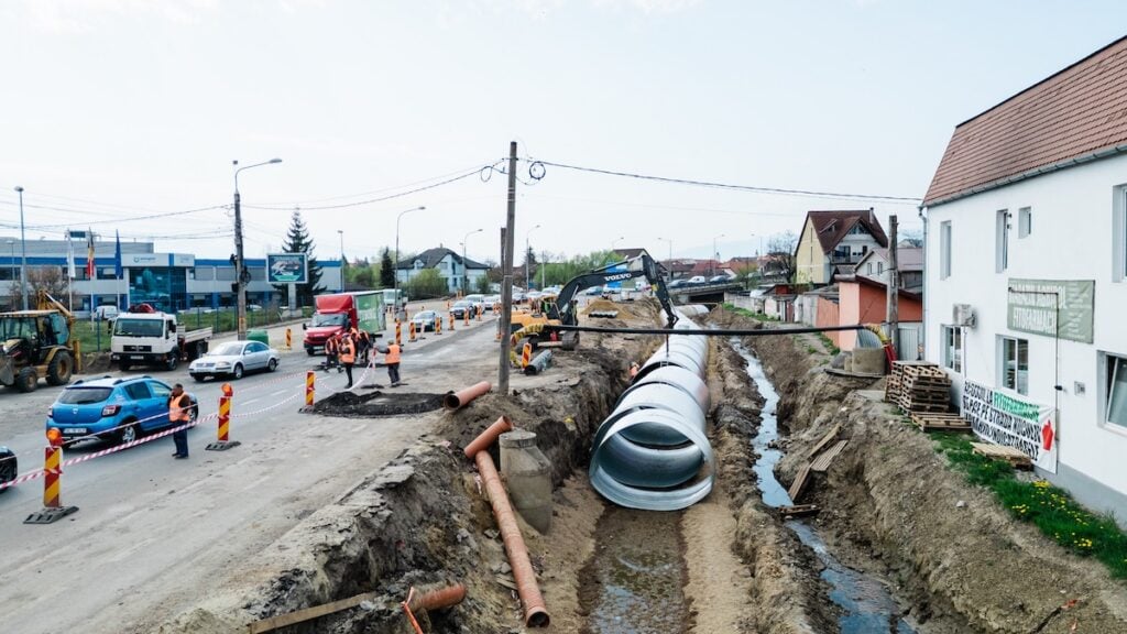 Lucrările de modernizare și lărgire a Căii Șurii Mari publicitate3