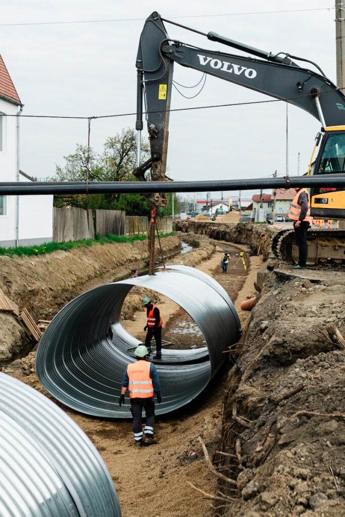 Lucrările de modernizare și lărgire a Căii Șurii Mari publicitate5
