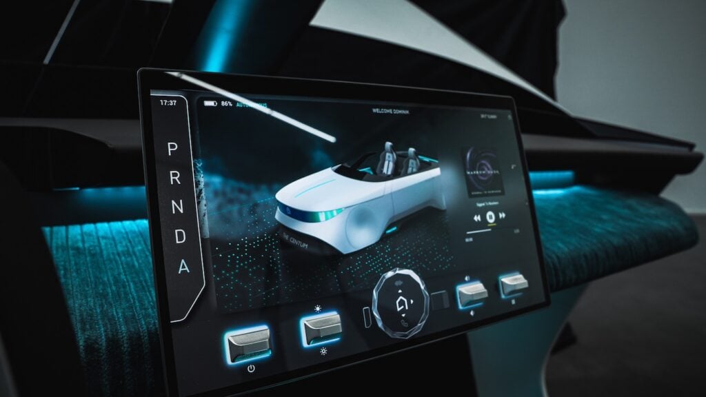 Pentru siguranța utilizării, în touch-screen sunt integrate și butoane electronice cu feedback haptic/tactil. Sursa foto : Marquardt