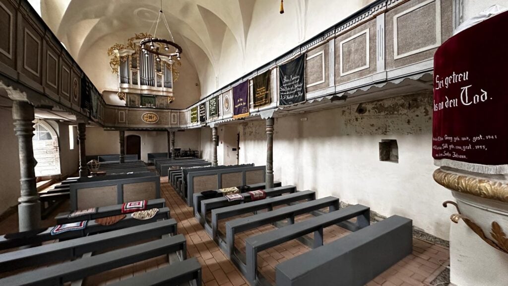 biserica din ruja