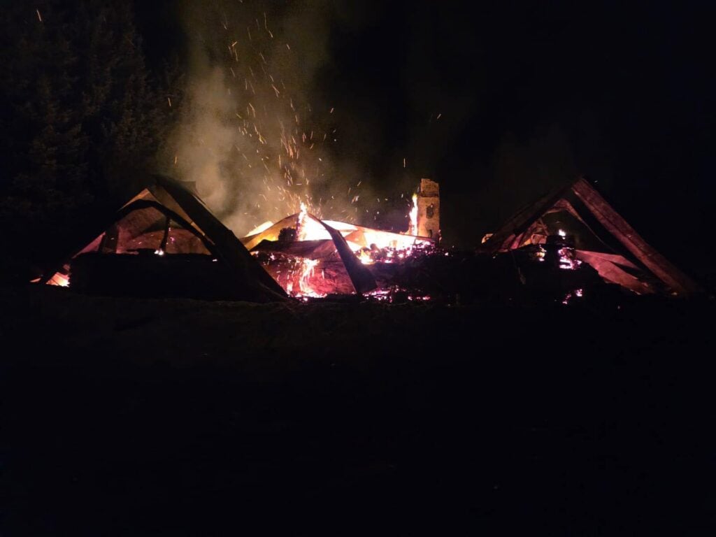 cabana gentiana sursa foto APNR 5