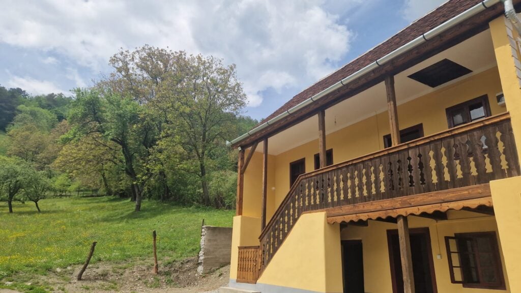 Casă restaurată în Râul Sadului. Foto: Turnulsfatului.ro
