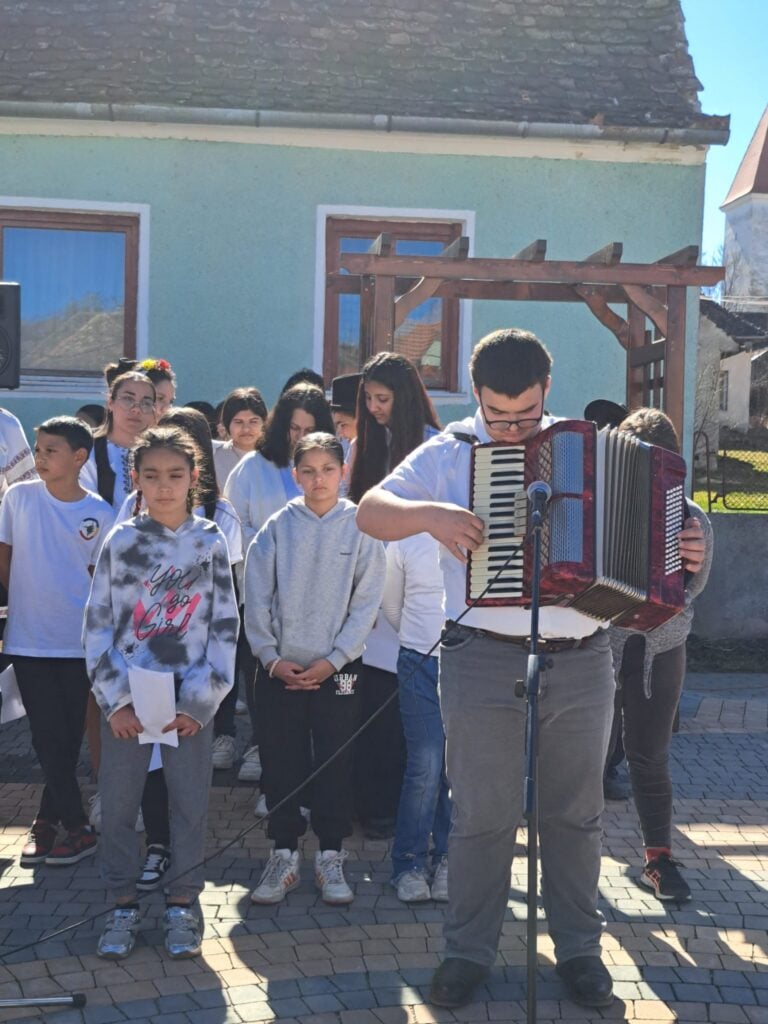 concert copii din merghindeal