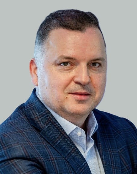 foto Baiasu Dan compa publicitate