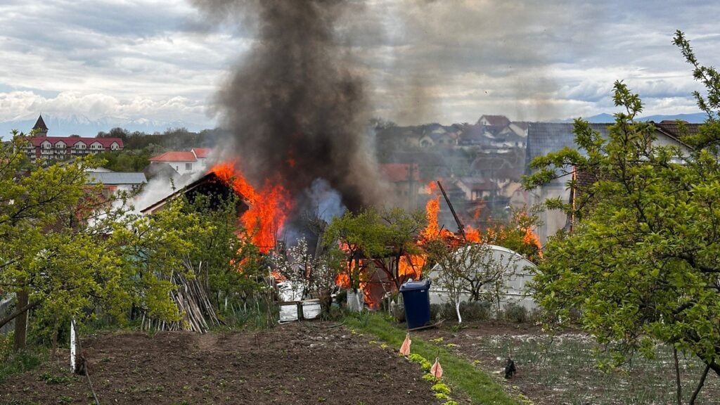 incendiu sura mica (6)
