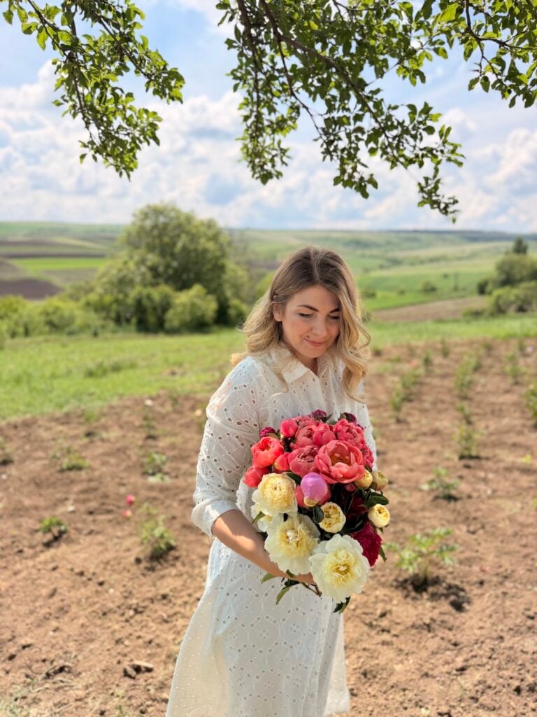 iulia munteanu bujori1