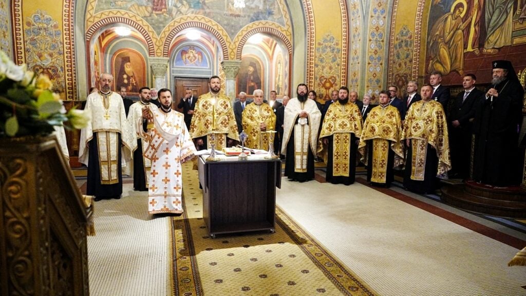 mitropilia consiliu si adunare eparhiala foto costin chesnoiu1