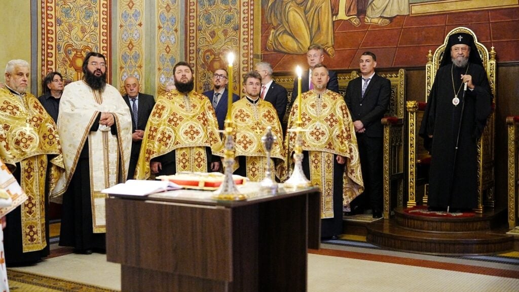 mitropilia consiliu si adunare eparhiala foto costin chesnoiu3