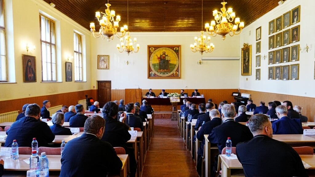 mitropilia consiliu si adunare eparhiala foto costin chesnoiu9