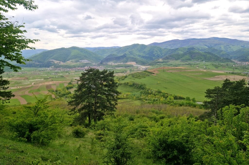 Aici va fi amenajată o terasă pentru cei care vor să admire priveliștea largă. Foto: turnulsfatului.ro