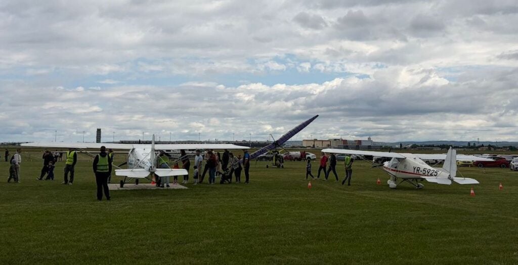 show aviatic ziua portilor deschise aerodrom10