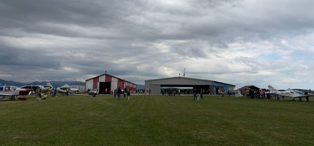 show aviatic ziua portilor deschise aerodrom11