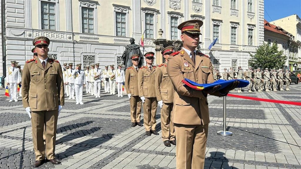 Drapelul Romaniei 15