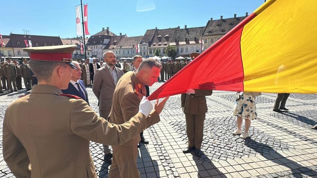 Drapelul Romaniei 7